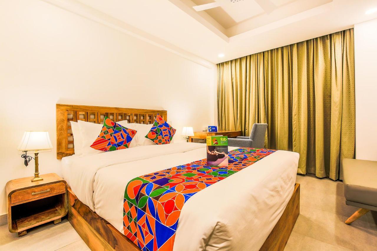 Fabhotel Casa Kiara With Pool Side Bar - Nr Calangute Beach 外观 照片